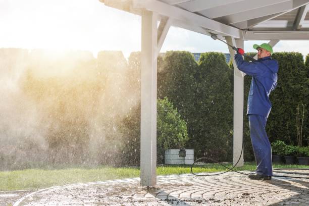 Best Pool Deck Cleaning  in Edna, TX